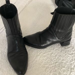 Stuart Weitzman black leather booties - gently used - rubber soles